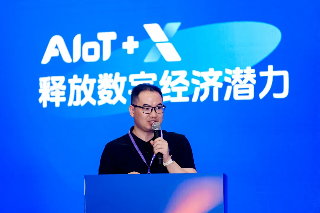 英特灵达引领视觉AIoT新风向|2024 国际物联网展完美收官(图6) 英特灵达引领视觉AIoT新风向|2024 国际物联网展完美收官(图6)